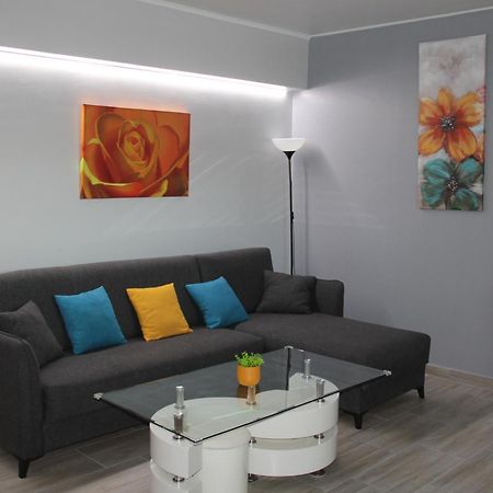 Apartment Patra Greece Exteriör bild